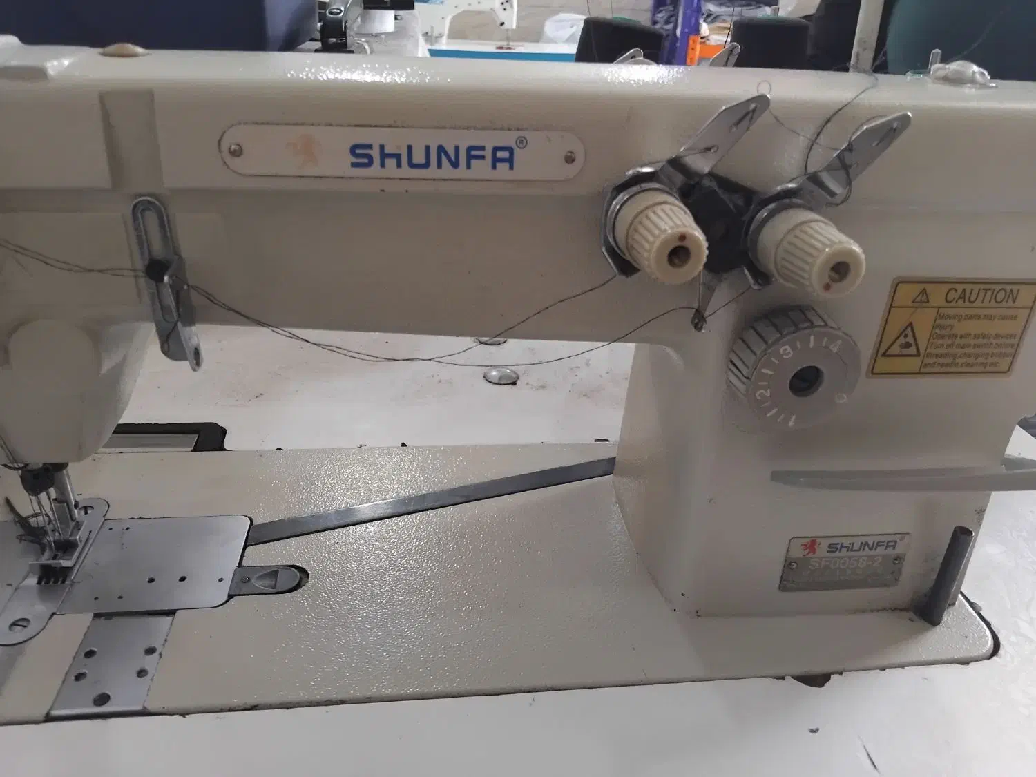 چرخ دوازده سوزنه یا دو میل|چرخ خیاطی و ریسندگی|بومهن, |دیوار