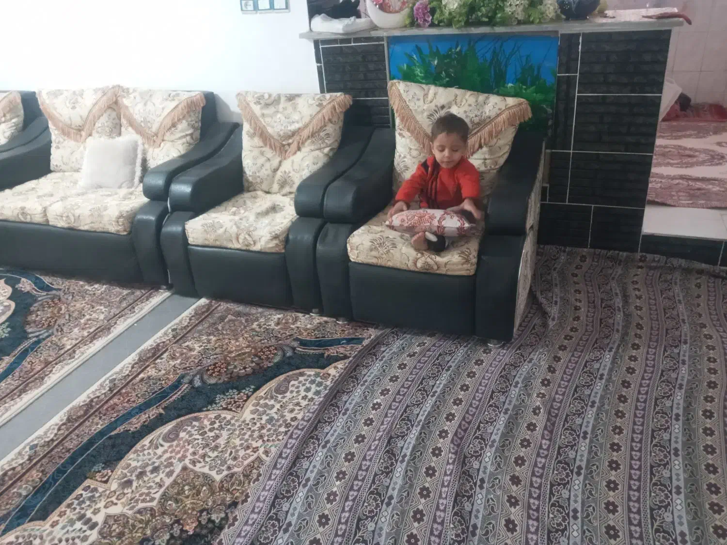 مبل ۱۲ نفری|مبلمان خانگی و میز عسلی|شوط, |دیوار