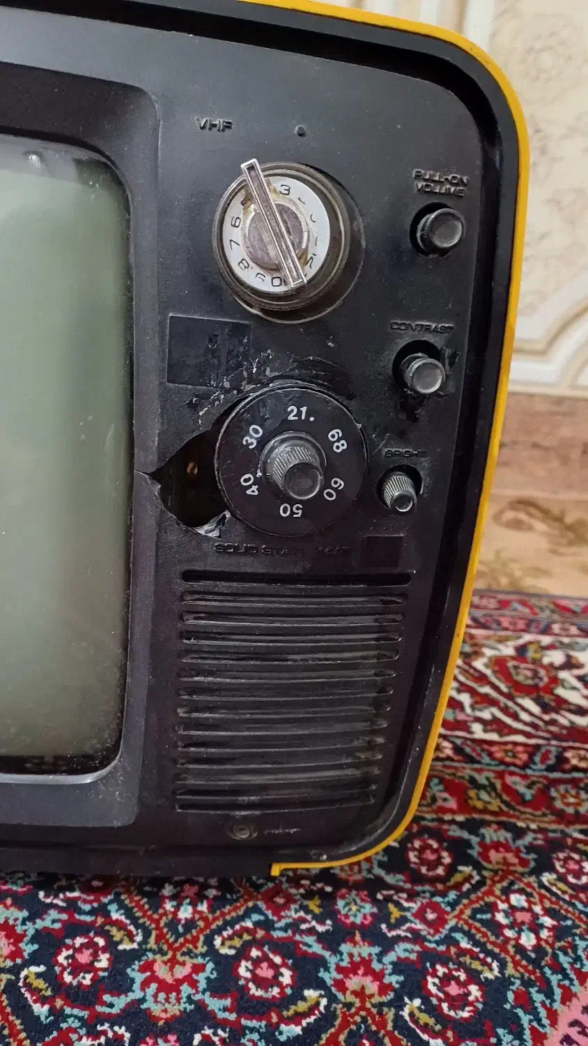 تلویزیون قدیمی|تلویزیون و پروژکتور|زنجان, |دیوار