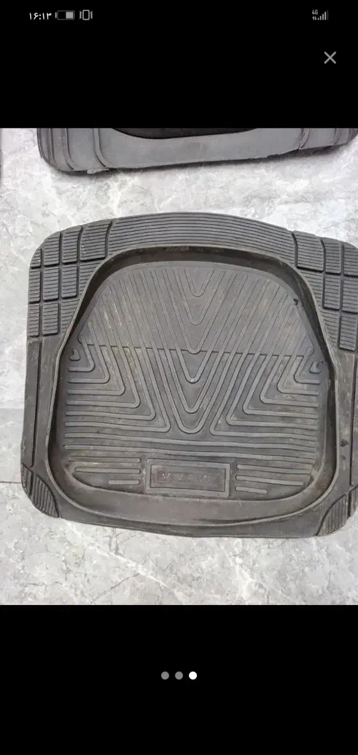 سالم با دوام|کلکسیون اشیاء عتیقه|صومعه‌سرا, |دیوار