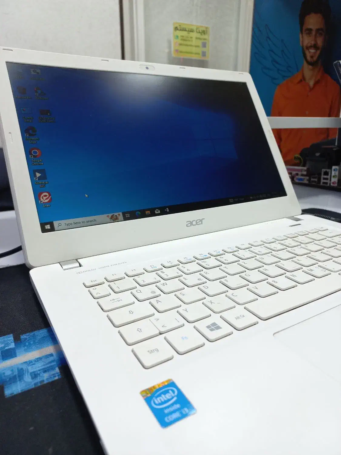 لپتاپ سفید و سبک|رایانه همراه|قم, ارم|دیوار