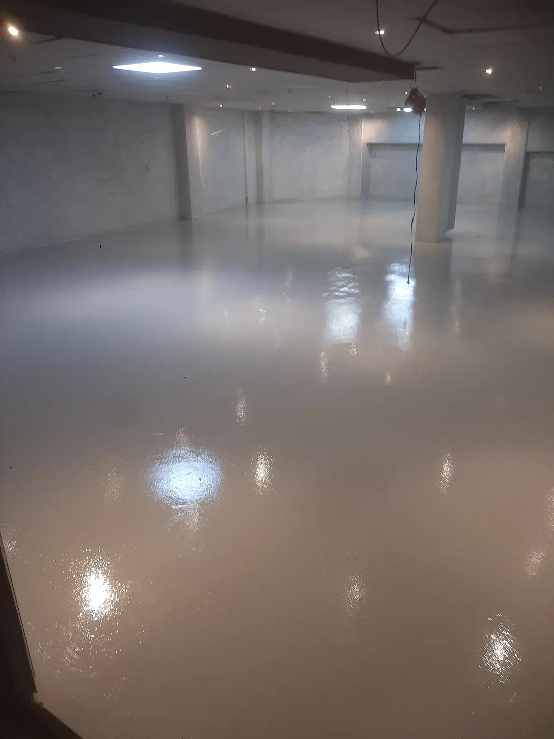 کارگر نقاش|استخدام معماری، عمران و ساختمانی|اسلام‌شهر, شهرک واوان|دیوار