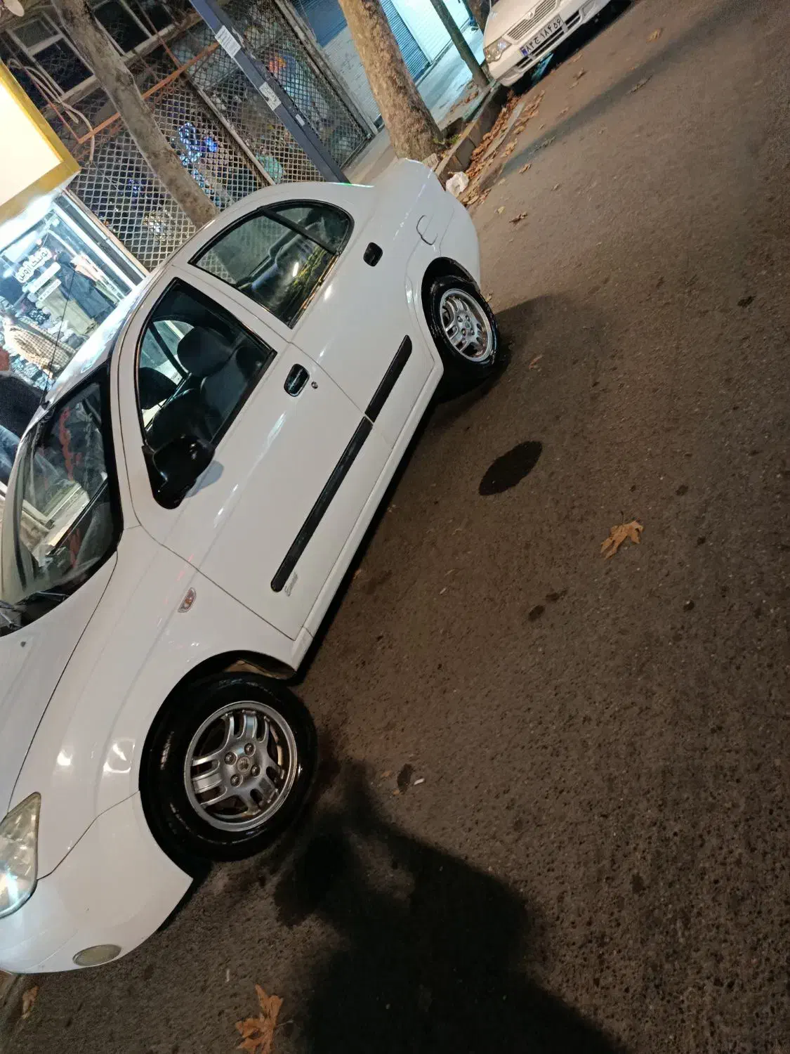 تیبا بیرنگ مدل ۹۳|خودرو سواری و وانت|لاهیجان, خمیر کلایه|دیوار