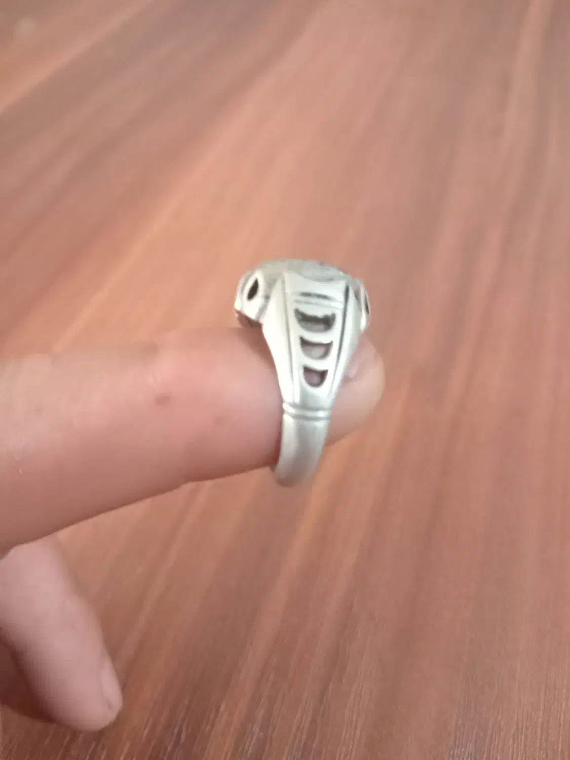 انگشتر نقره|کلکسیون اشیاء عتیقه|الوند, |دیوار