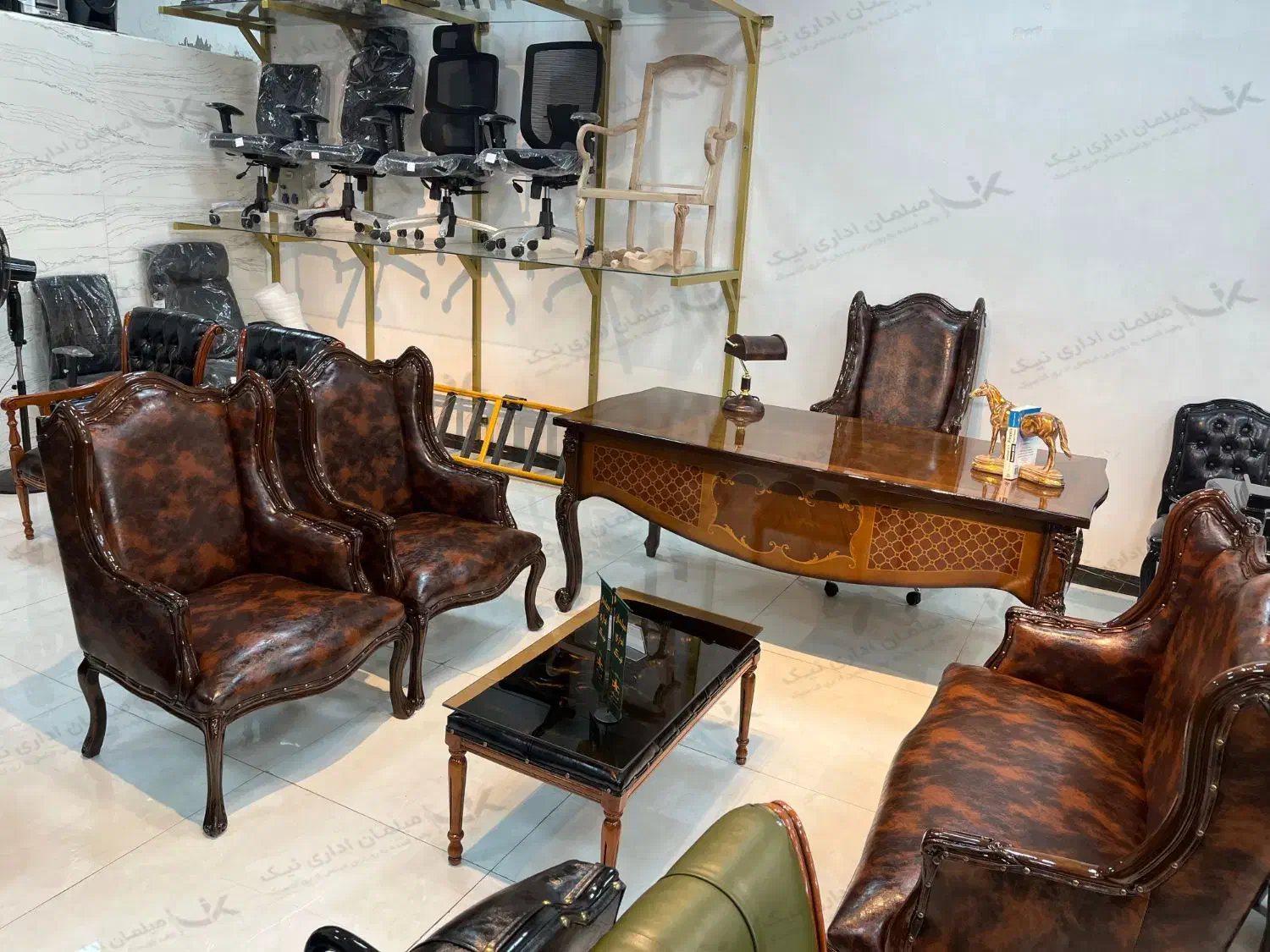 میز مدیریت معرق ایتالیایی دست ساز|دفتر کار|تهران, شهرک ولیعصر جنوبی|دیوار