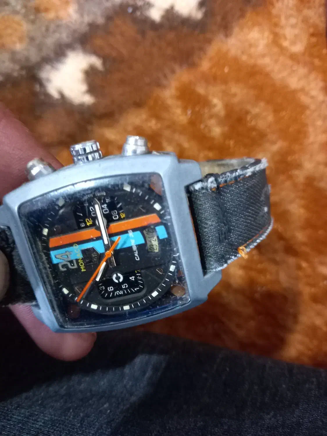 سلام یک ساعت موچی باارزش به مزایده میزارم|ساعت|نوشین شهر, |دیوار