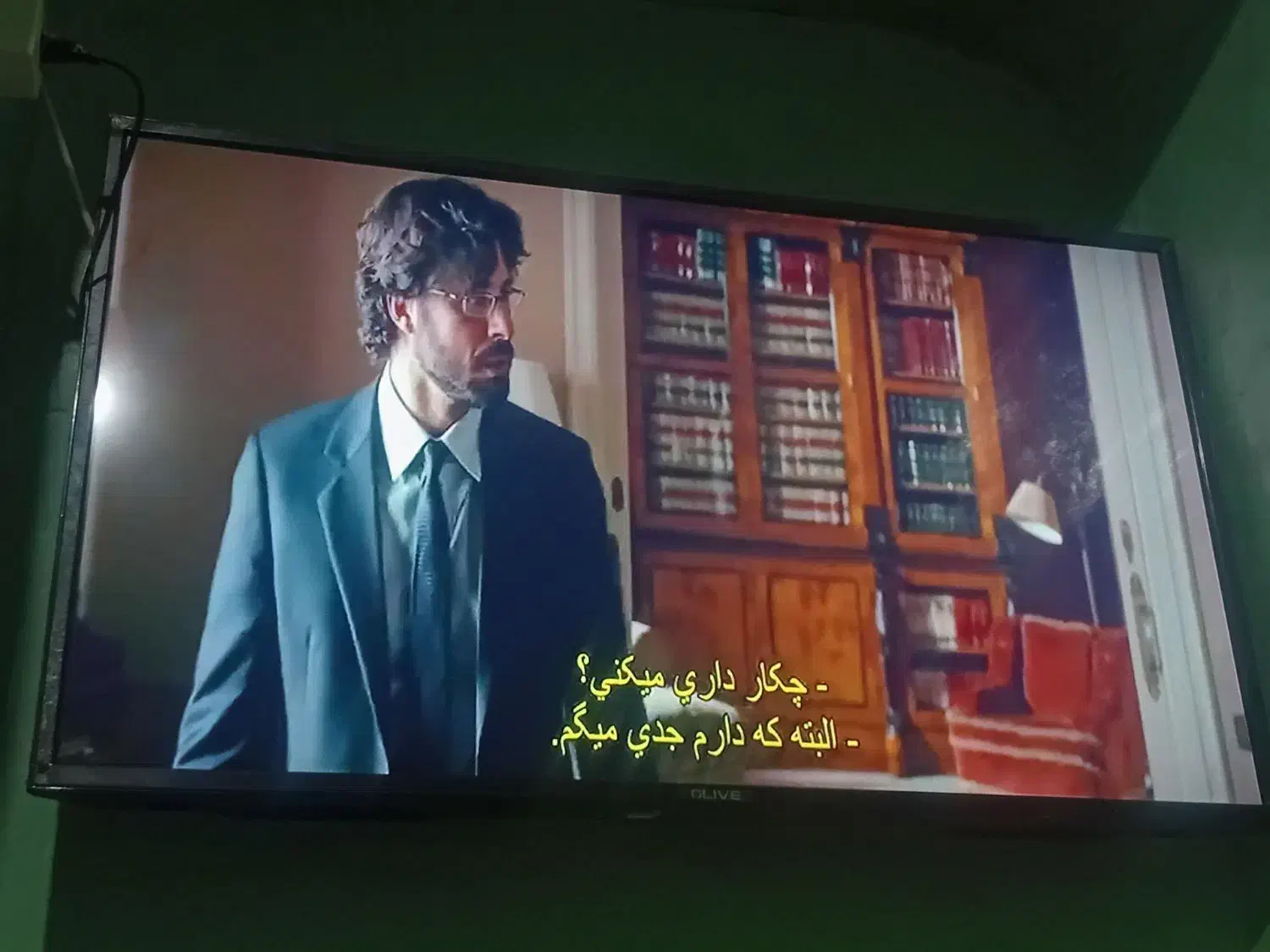 تلویزیون ۴۳ اینچ الیوو وقلیان برنجی|تلویزیون و پروژکتور|بیرجند, |دیوار