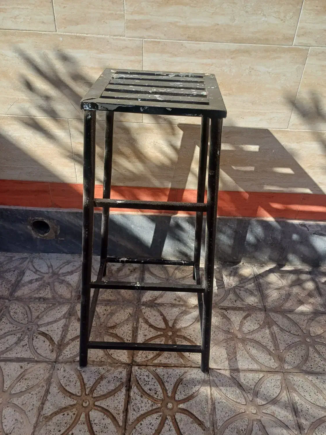 چهارپایه|ابزارآلات|لردگان, |دیوار