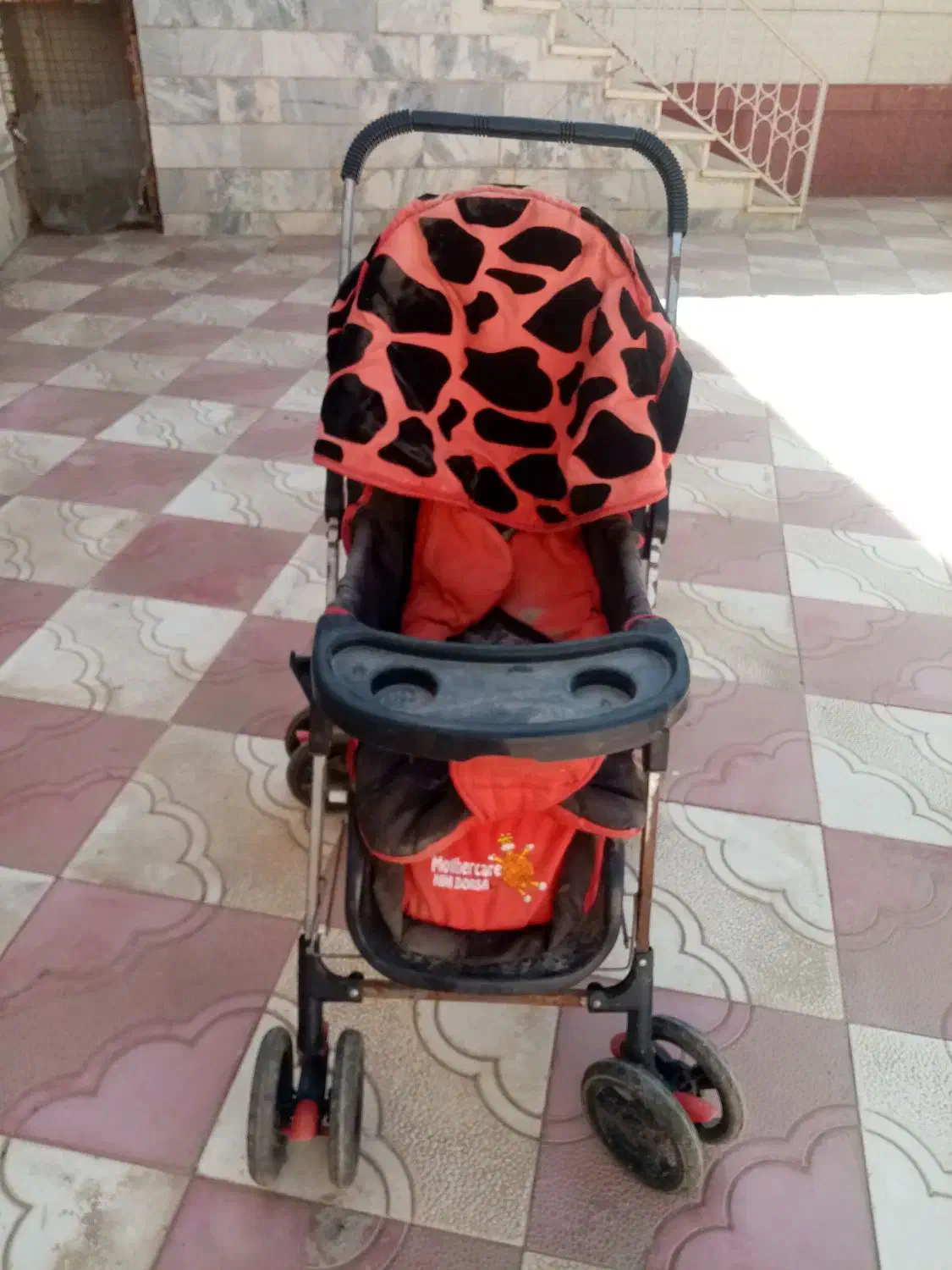 کالسکه بچه|کالسکه و لوازم جانبی|تربت‌حیدریه, حسنی بالا|دیوار