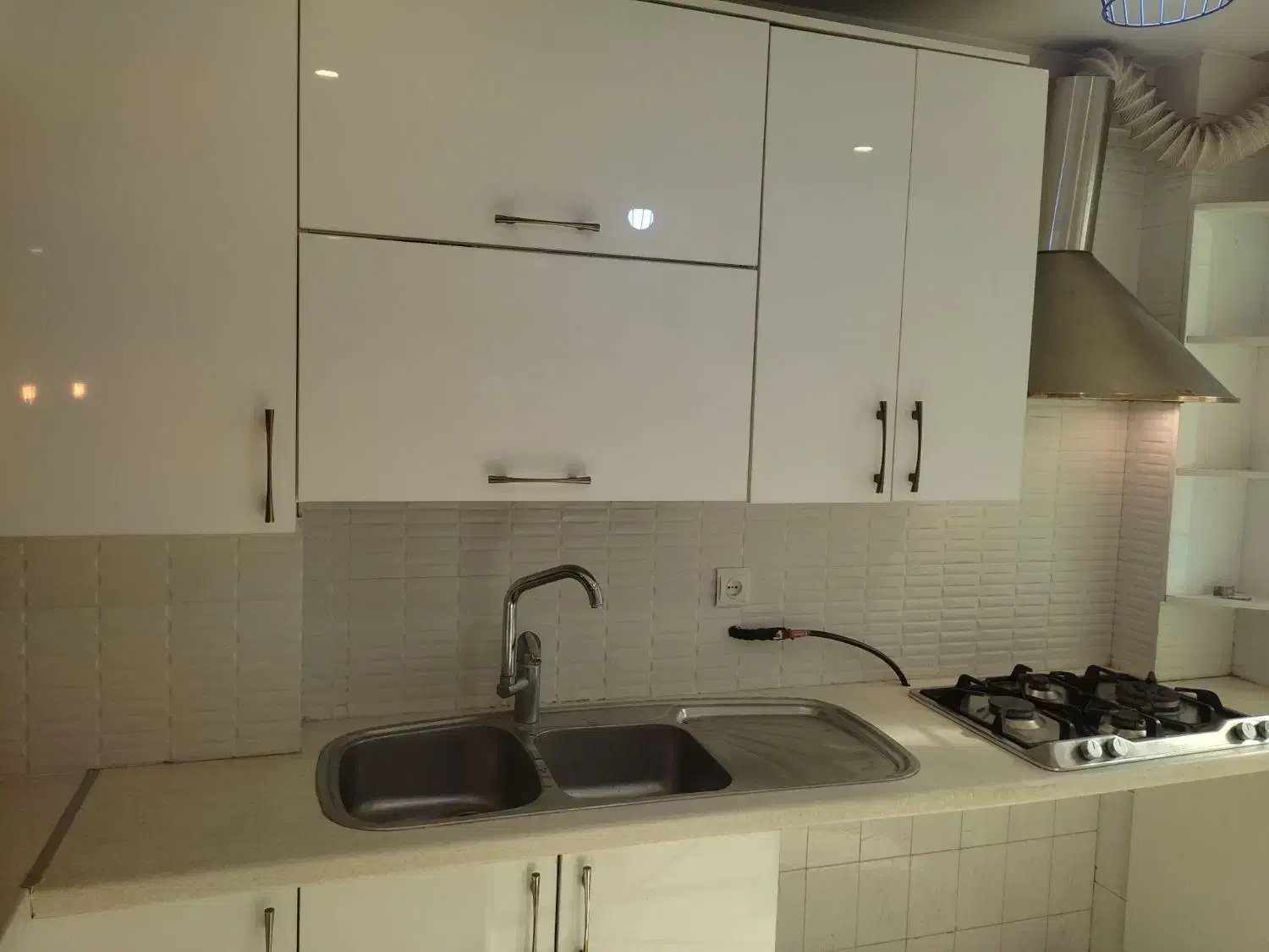 90متر نورگیر مستقیم، گذر پهن،بهترین فرعی فلکه سوم