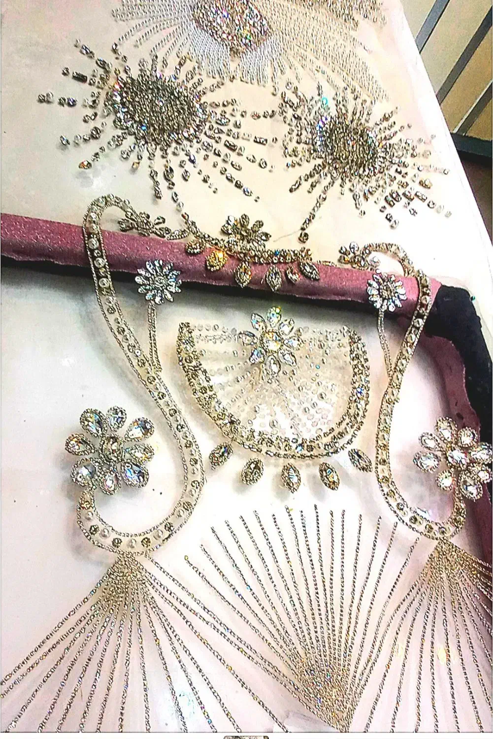 انواع پارچه های سنگ اورجینال|لوازم خیاطی و بافتنی|مشهد, خواجه ربیع|دیوار