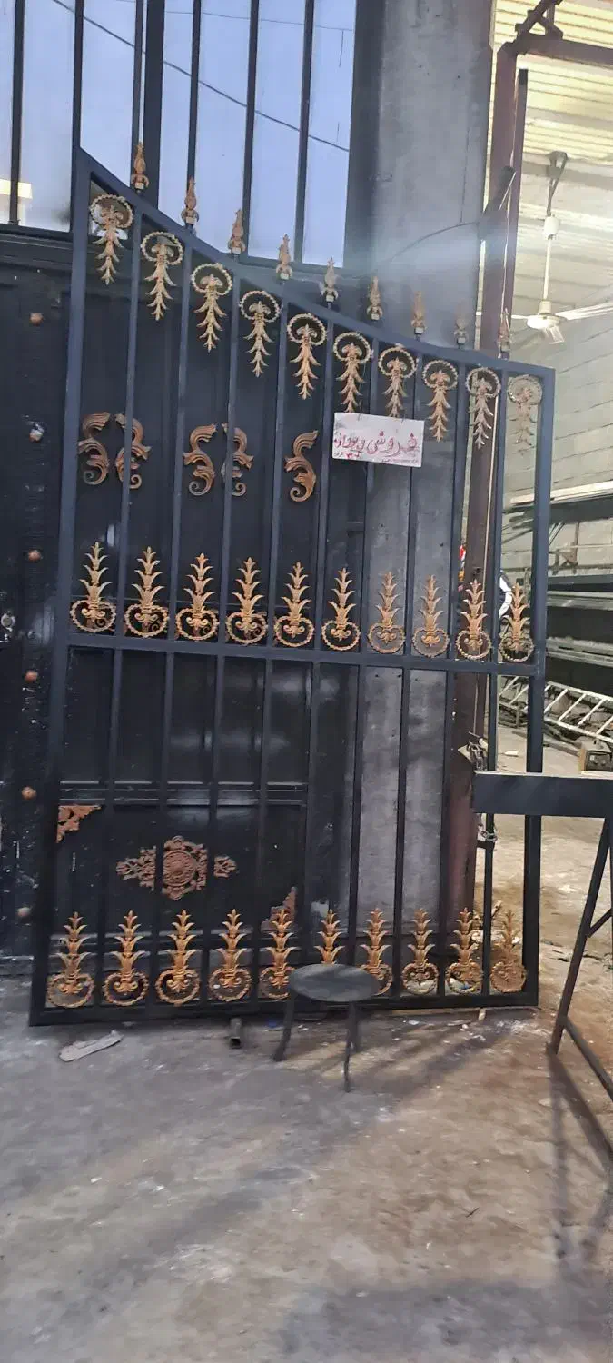 جوشکاری فرشاد فروش دروازه 3متر بازشو فرفوژه|عمدهفروشی|چالوس, |دیوار