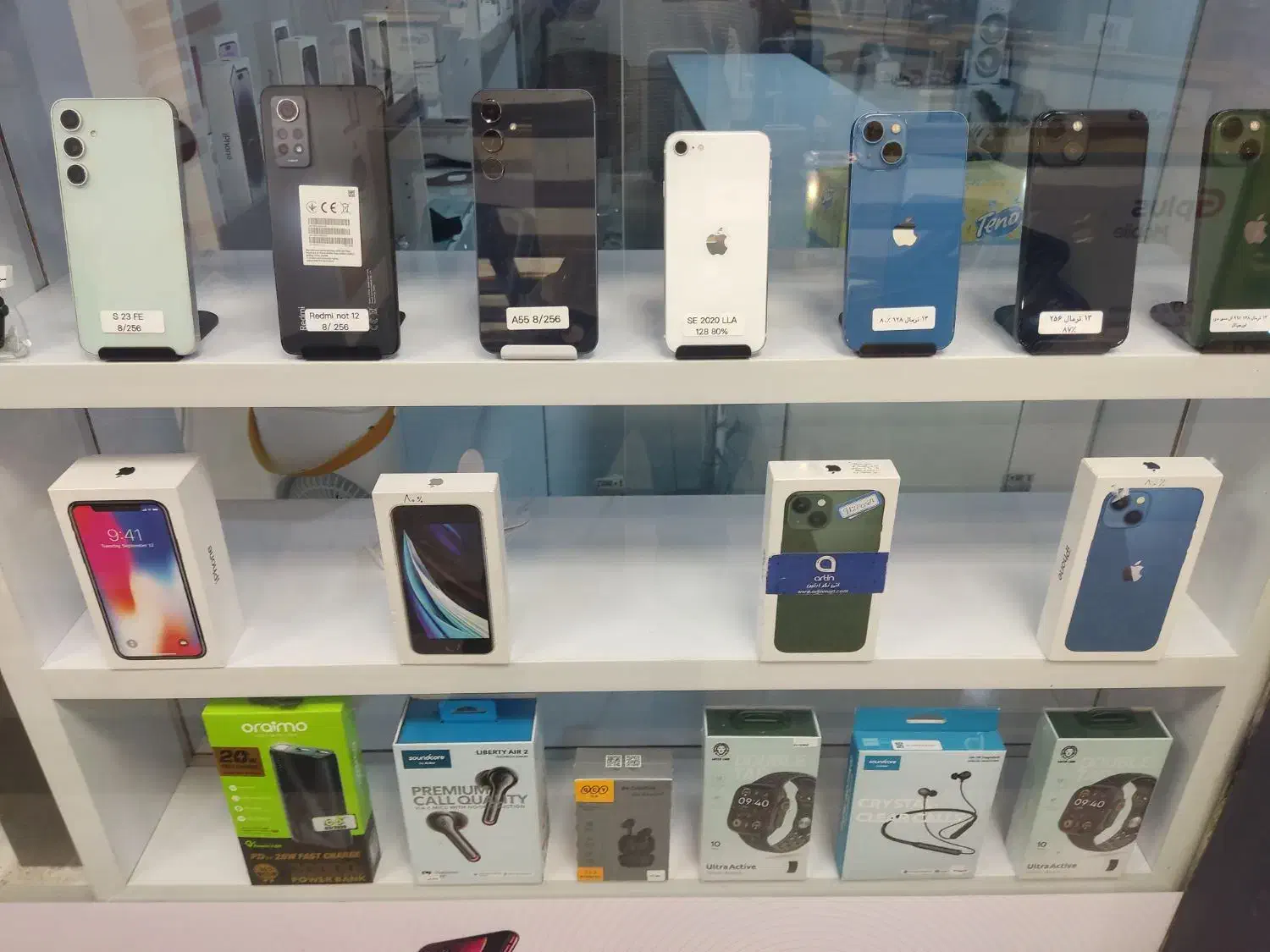 فروش اقساطی انواع موبایل (نو و کارکرده)|موبایل|شیراز, زند|دیوار