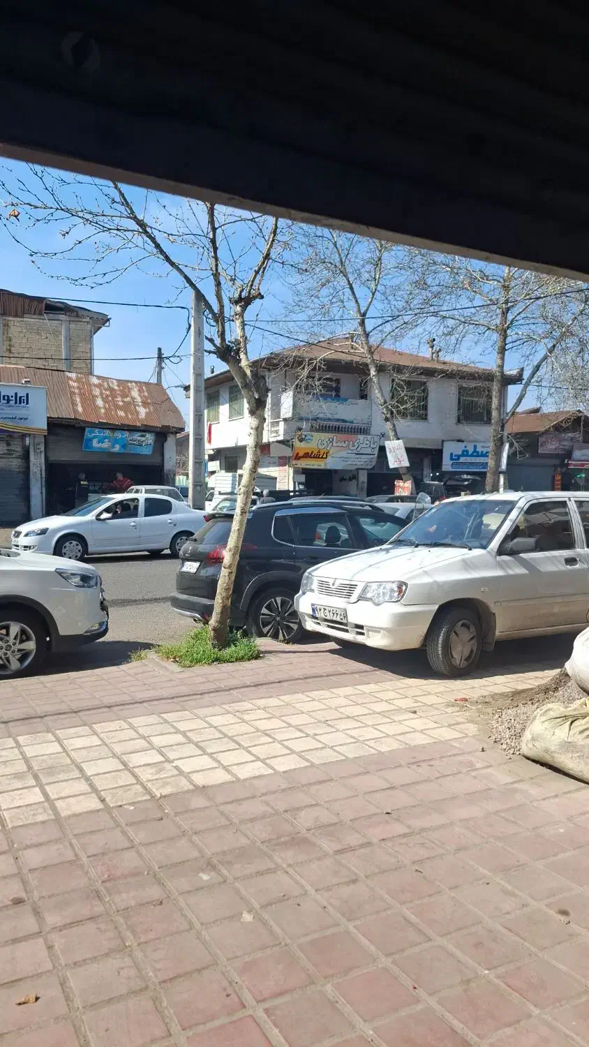 فروش یک باب مغازه همراه خانه نبش خیابان|فروش مغازه و غرفه|لاهیجان, لیالستان|دیوار