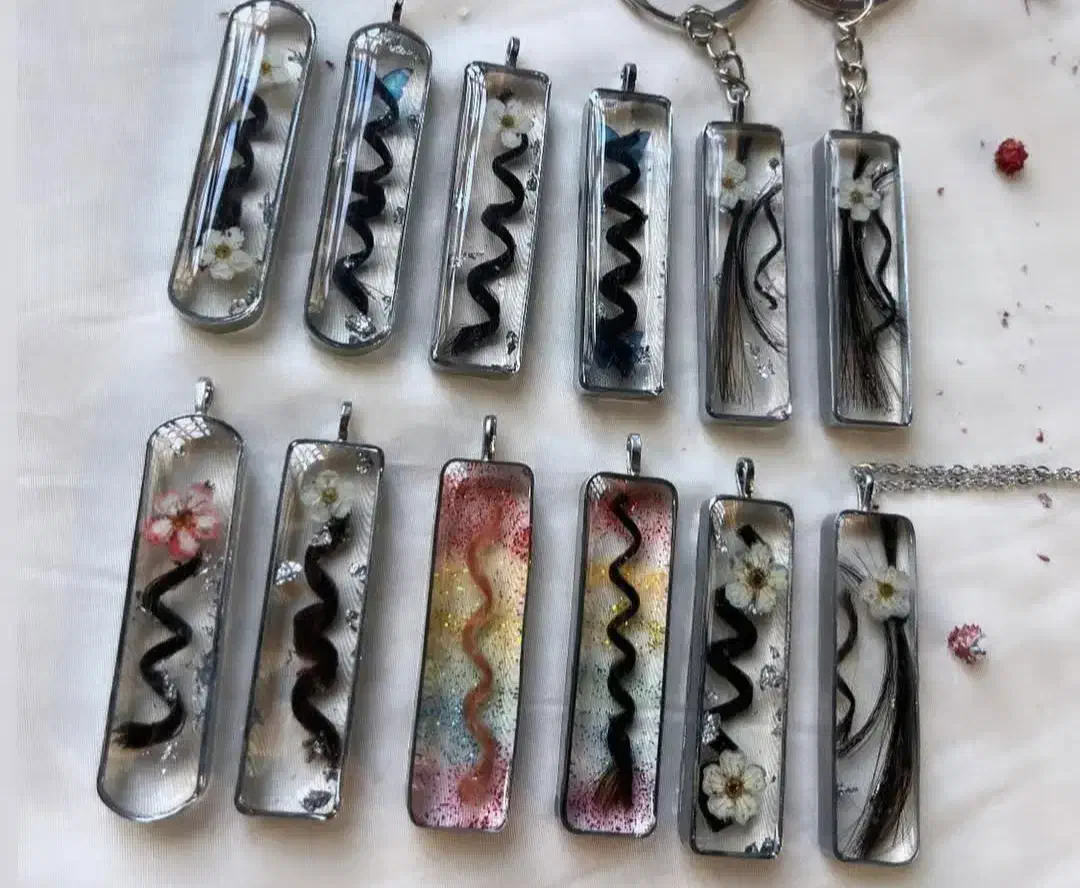 (رزینی تسبیح خون و موگردبند جاکلیدی موتور و ماشین)|صنایع دستی و سایر لوازم تزئینی|گرگان, |دیوار