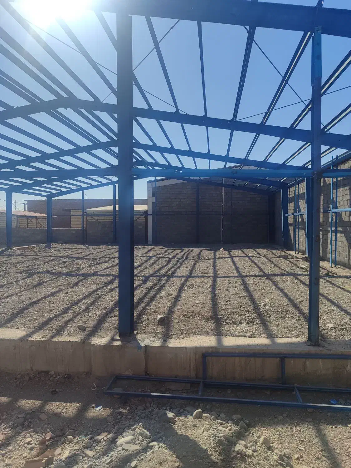 فروش دو نبش شهرک صنعتی دو|فروش دفتر صنعتی، کشاورزی، تجاری|جیرفت, |دیوار