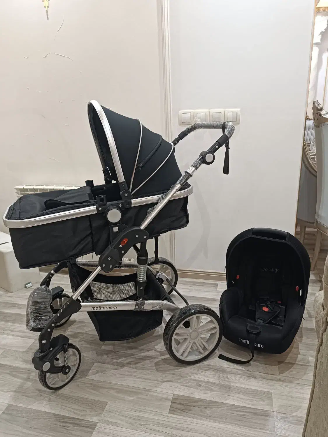 کالسکه و کریر مادر کر اصل|کالسکه و لوازم جانبی|اردبیل, |دیوار