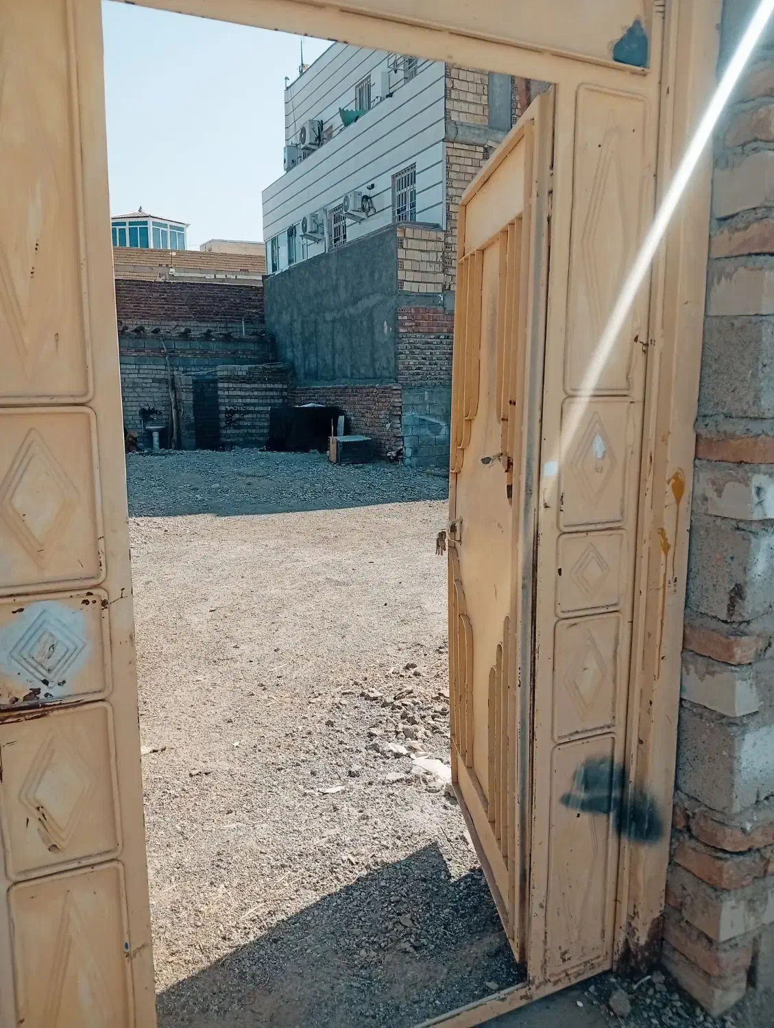 چهار دیواری|اجارهٔ خانه و ویلا|ایرانشهر, |دیوار