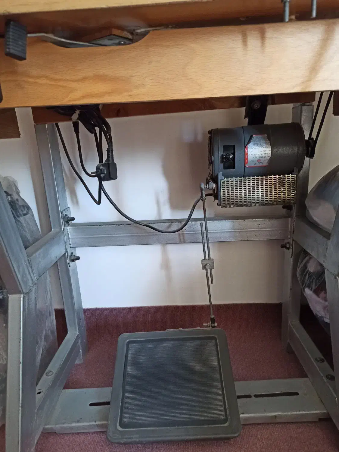 قیچی عمود بر و پس دوز و میاندوز|لوازم خیاطی و بافتنی|سنندج, |دیوار