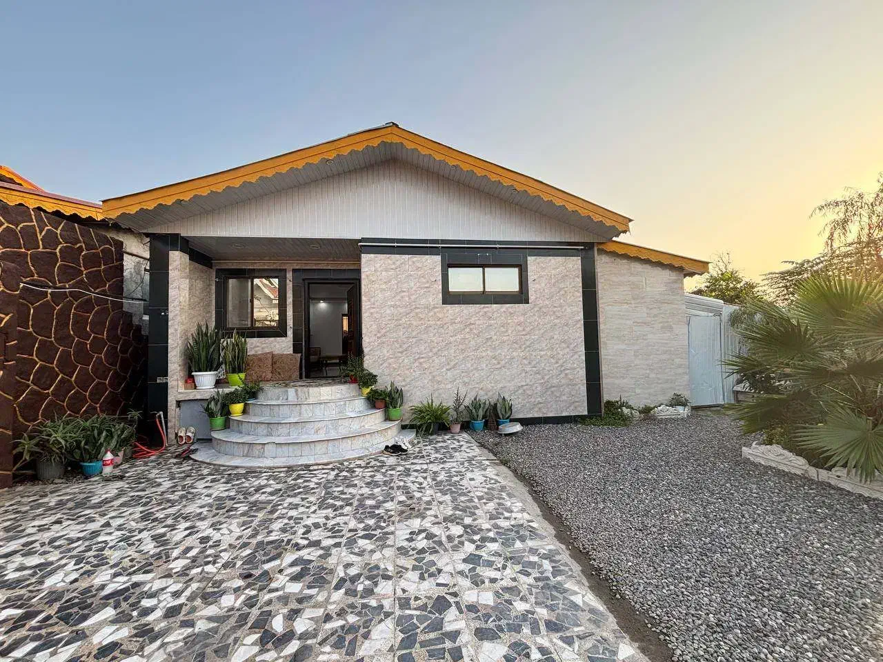 فروش ویلا تیپ فلت با 100متر بنا مفید|فروش خانه و ویلا|چاف و چمخاله, |دیوار