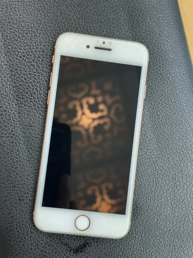 Ip8|موبایل|کاشان, میدانگاه آقا|دیوار