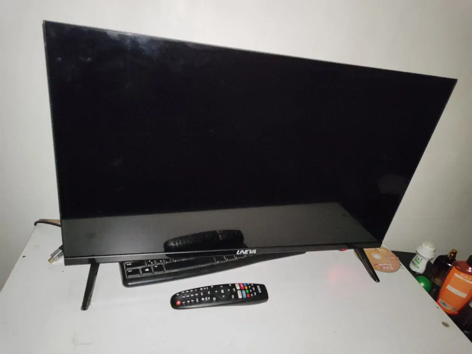 ال ای دی یونیوا 32 اینچ|تلویزیون و پروژکتور|بانه, |دیوار