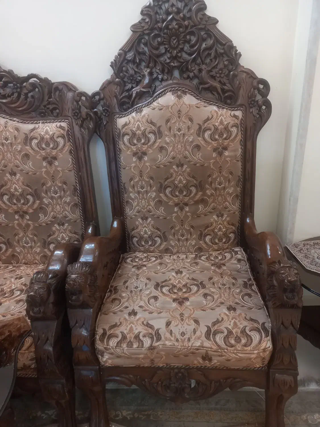 مبل ۹نفره همراه با میز عسلی|مبلمان خانگی و میز عسلی|برخوار, |دیوار