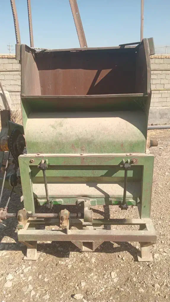 دستگاه خرمن کوب مخصوص لوبیا نخود کنجد|ماشین‌آلات صنعتی|مرودشت, کوشک|دیوار