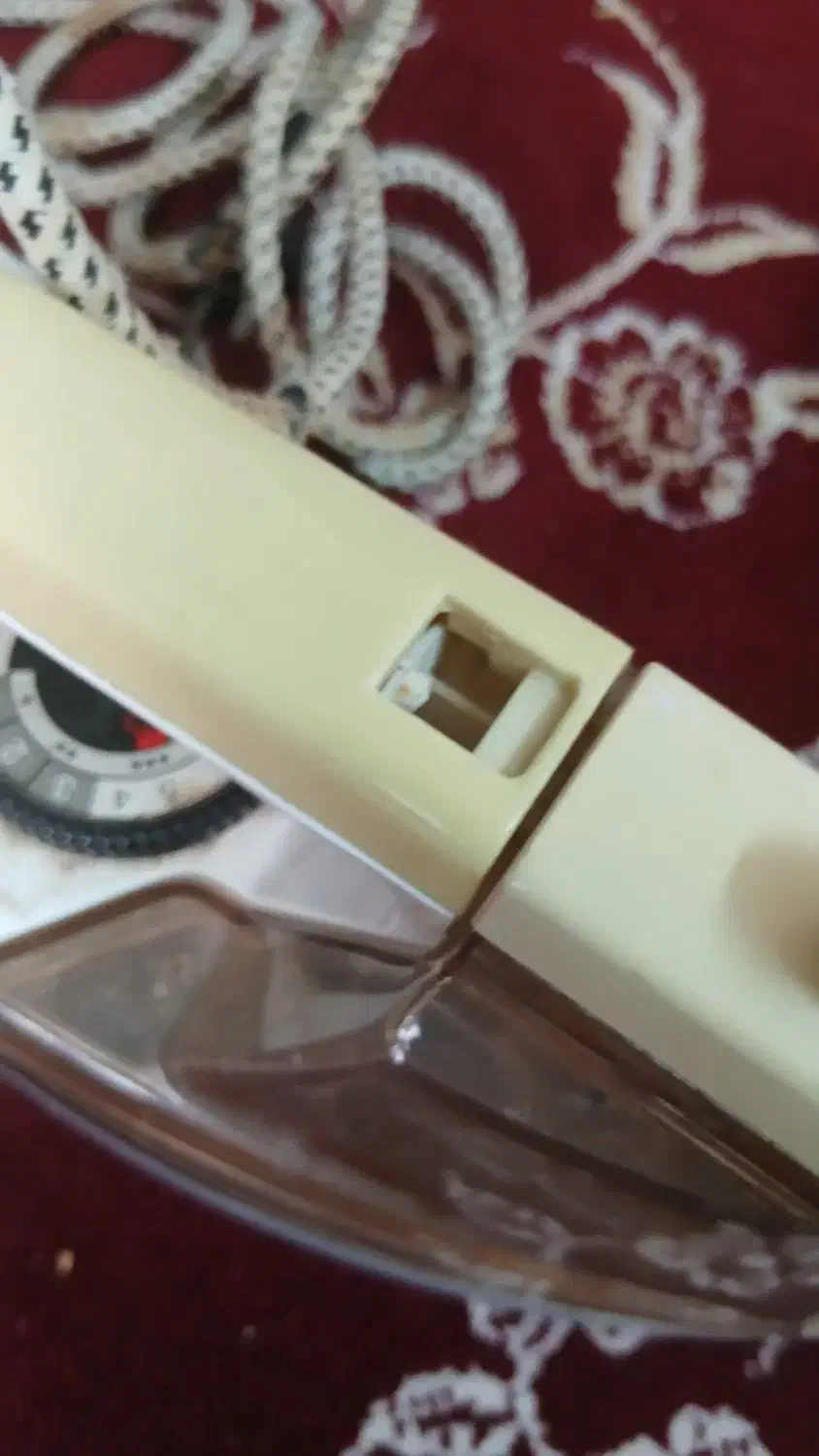 اتو|اتو و لوازم اتو|یزد, |دیوار