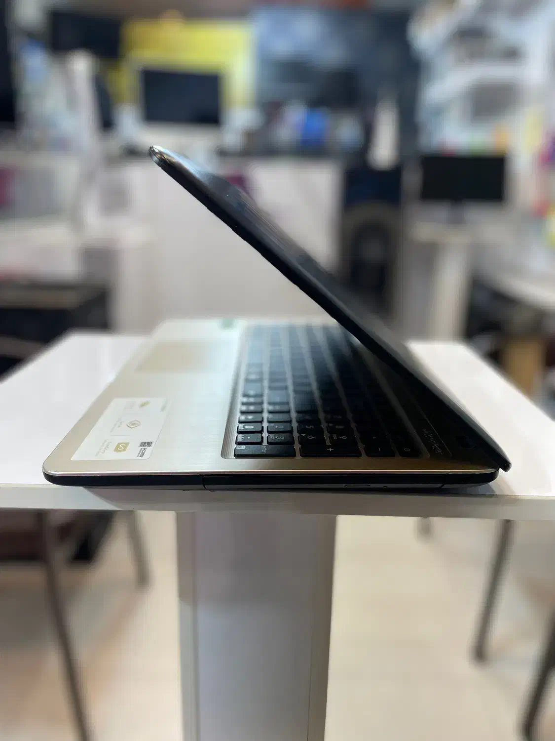 لپ‌تاپ Asus خوش‌ظاهر با گرافیک|رایانه همراه|یزد, |دیوار