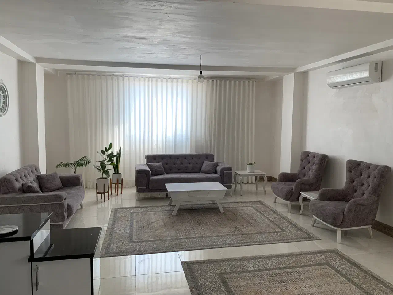 مبل ۷نفره چستر|مبلمان خانگی و میز عسلی|منجیل, |دیوار