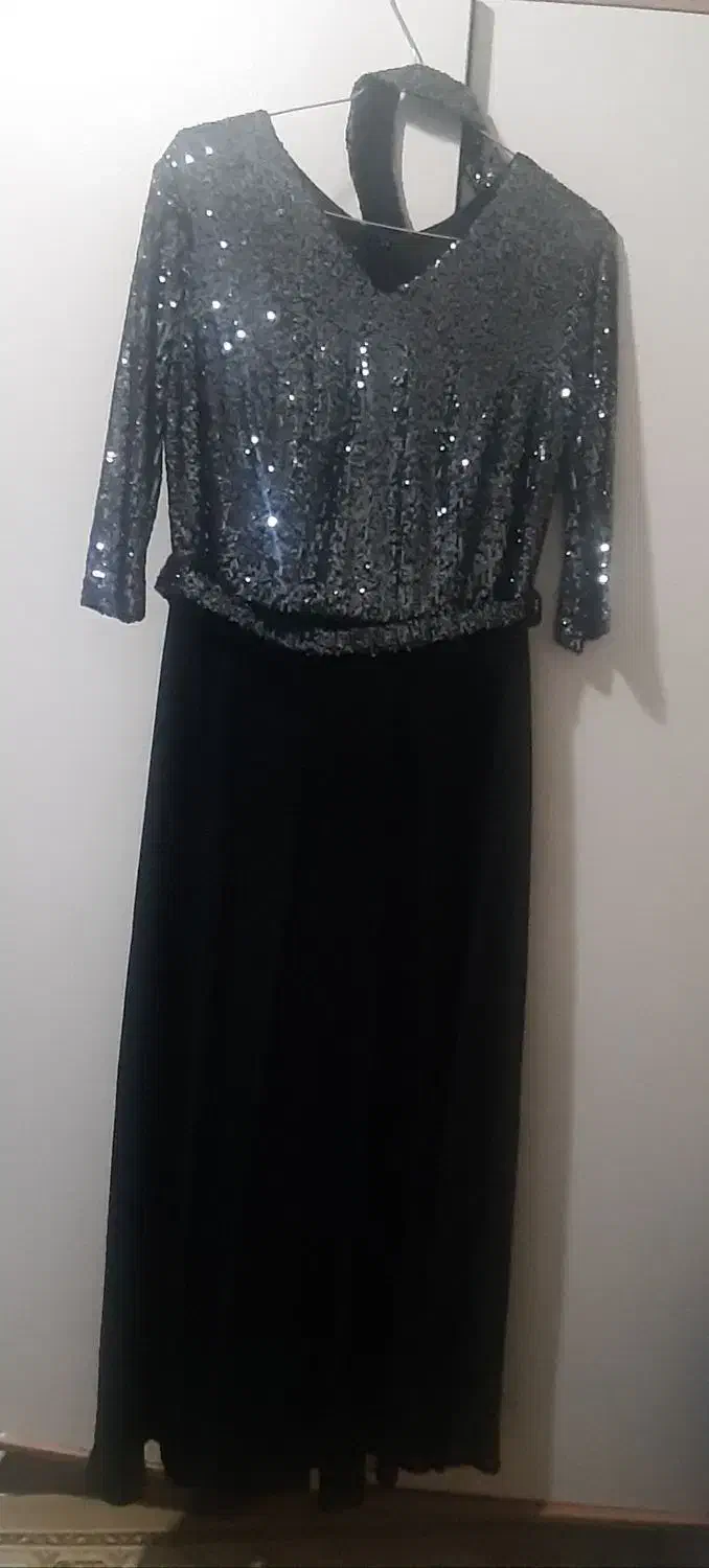 لباس مجلسی|لباس|رشت, کوی حسینی|دیوار