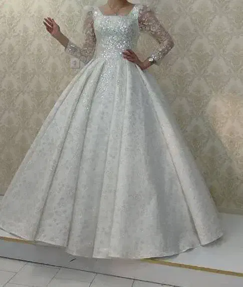 لباس عروس|لباس|اصفهان, جلالیه|دیوار