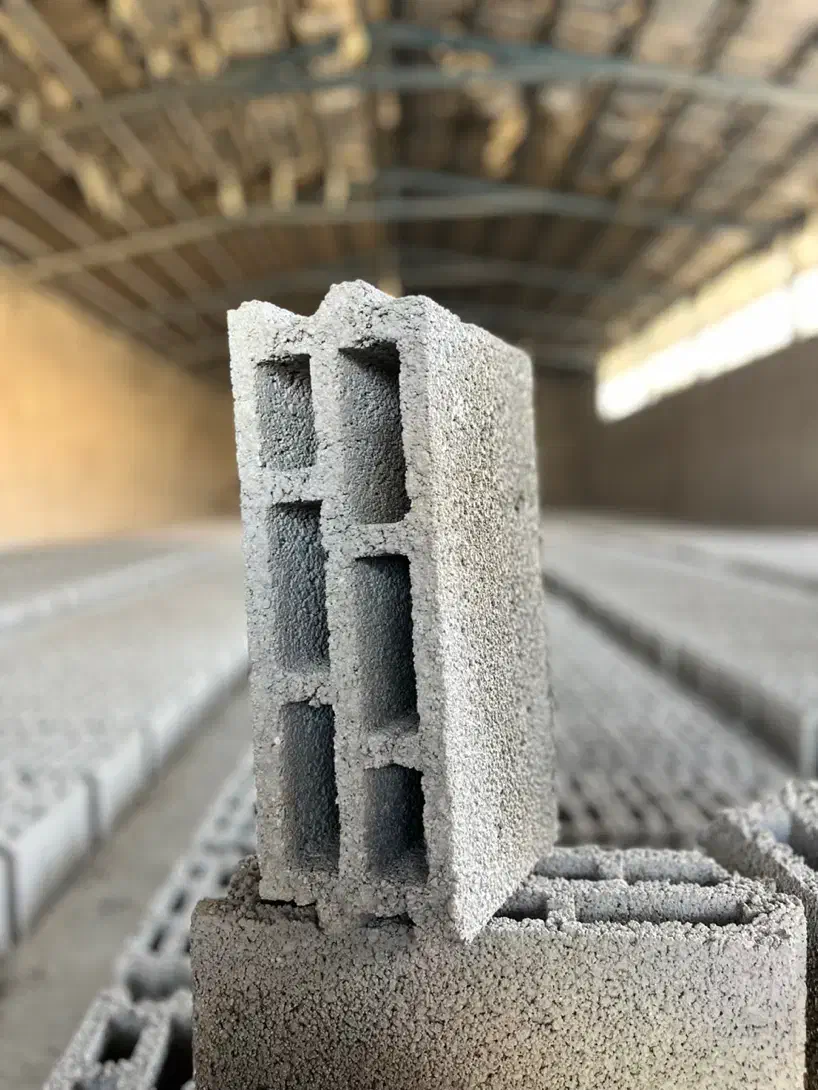 بلوک سبکپوکه ای|مصالح و تجهیزات ساختمان|میانه, |دیوار