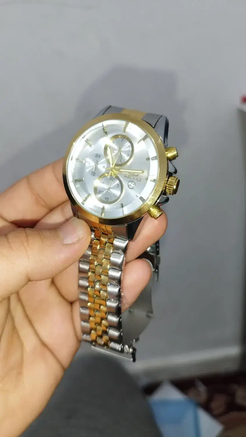 ساعت الگانس|ساعت|دزفول, |دیوار