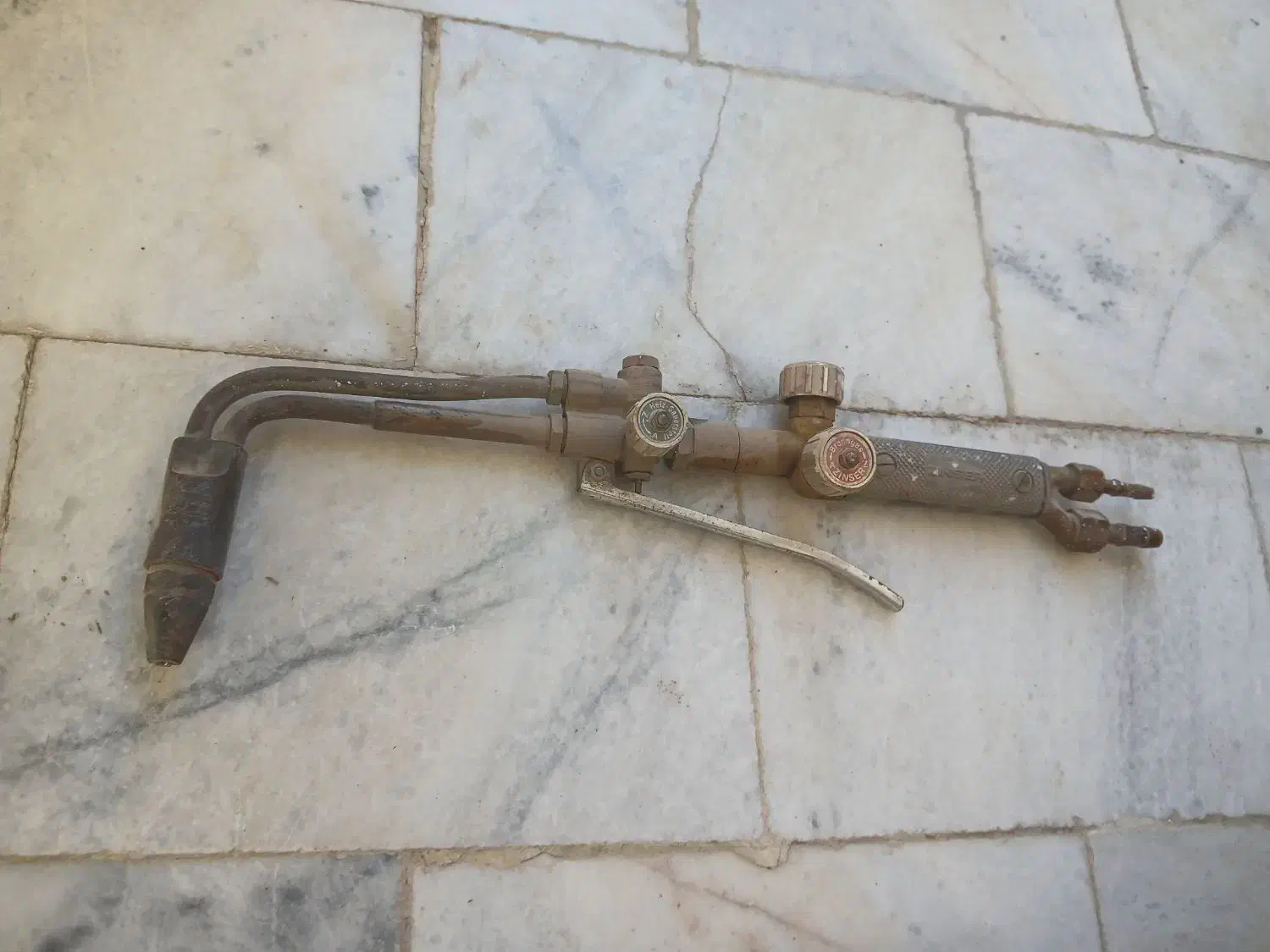 سرپیک جوشکاری|ابزارآلات|همدان, |دیوار