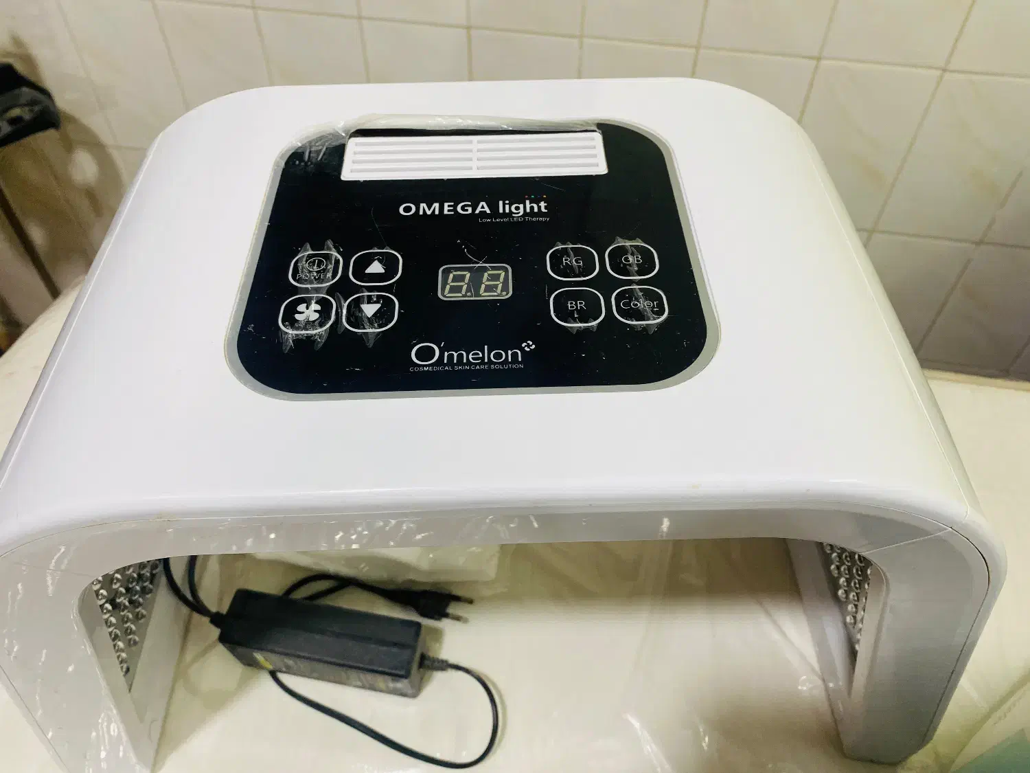 دستگاه طیف نوری ریلی مخصوص فیشیال و‌ مراقبت پوست|آرایشی، بهداشتی، درمانی|سراوان, |دیوار