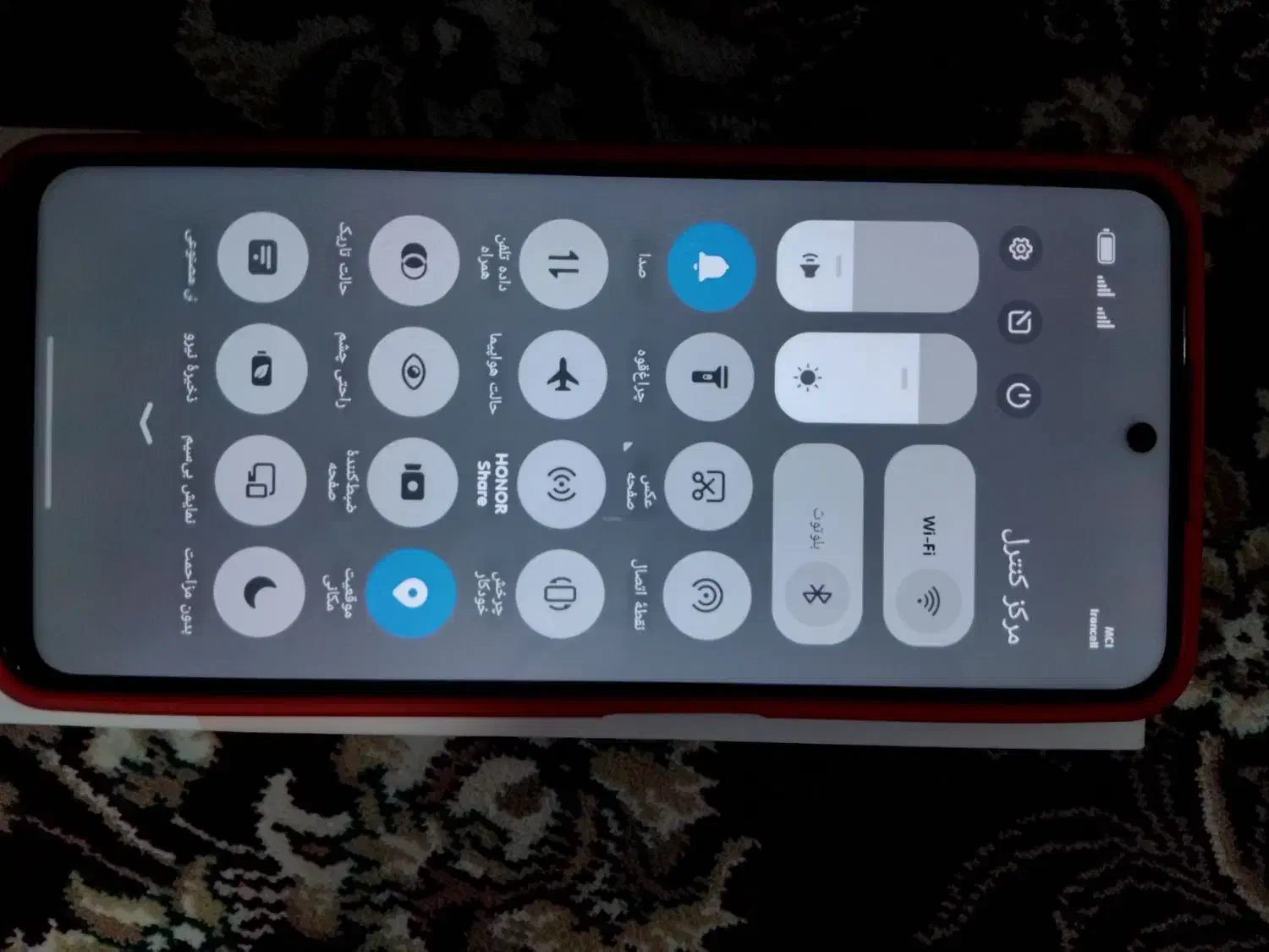 گوشی|موبایل|قروه, |دیوار