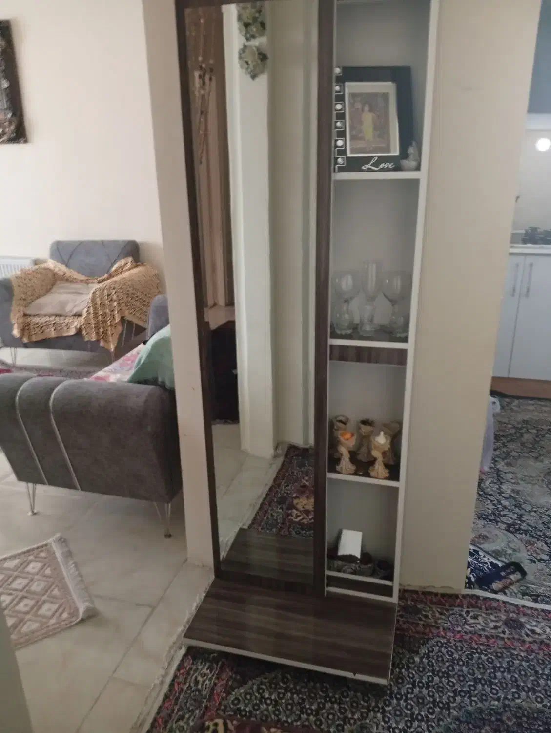 ویترین نوام دی اف|بوفه، ویترین، کنسول|پرند, فاز ۶|دیوار