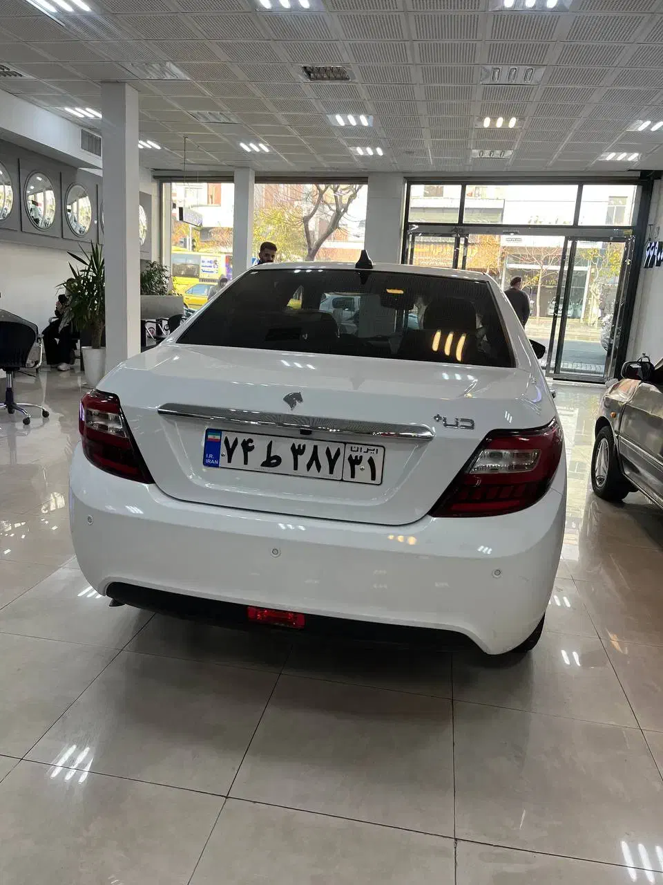 دنا|خودرو سواری و وانت|تهران, جمهوری|دیوار