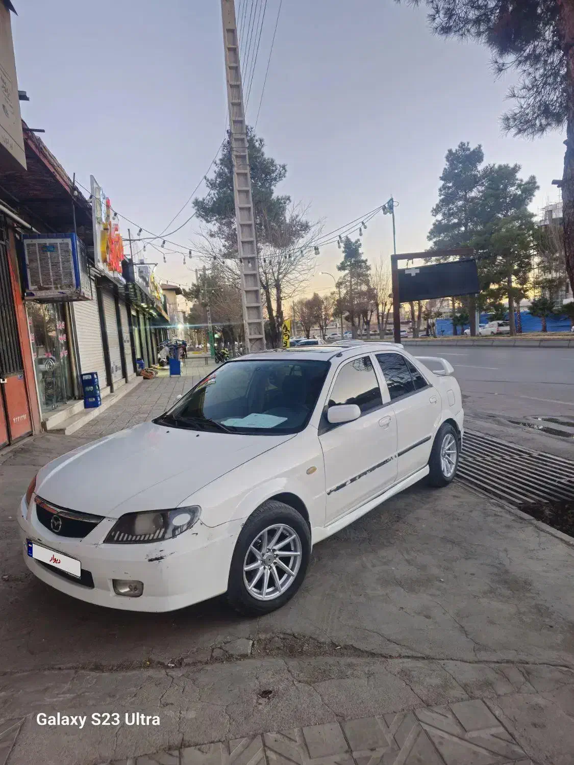 مزدا ۳۲۳ با لوازم|خودرو سواری و وانت|سیرجان, |دیوار