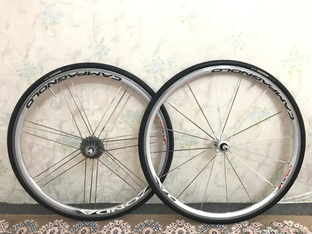 طوقه دوچرخه کورسی کمپانیول|دوچرخه، اسکیت، اسکوتر|تهران, دهکده المپیک|دیوار