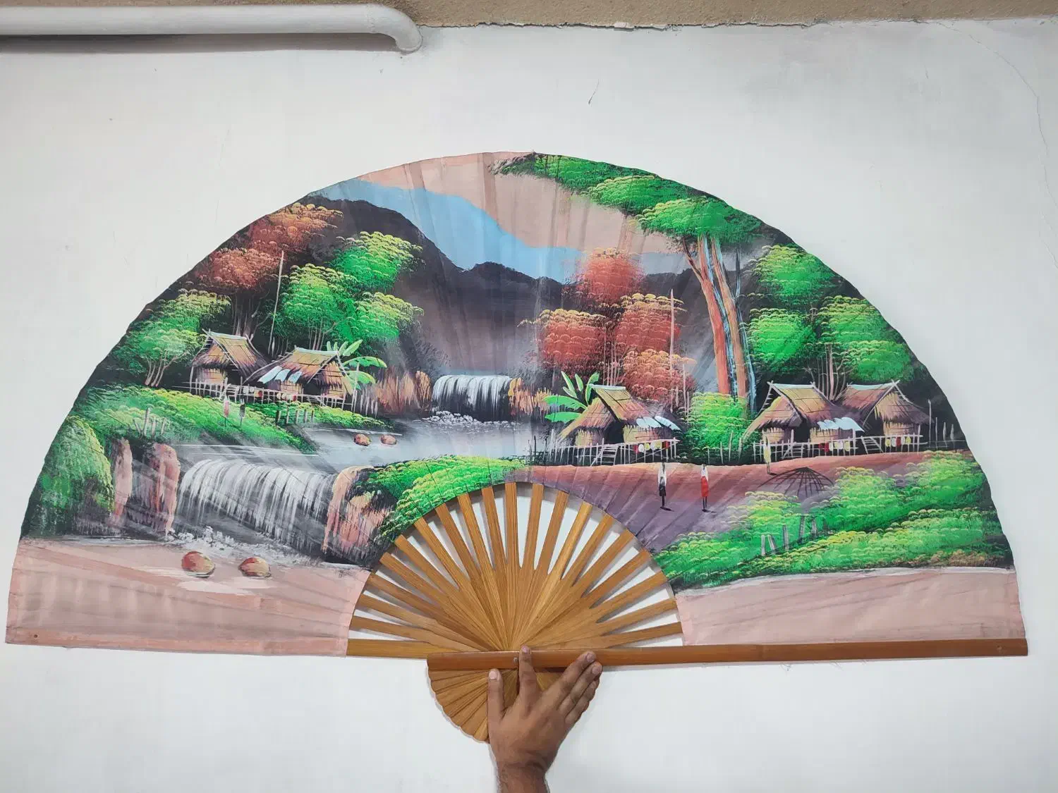 تابلو بادبزنی|تابلو، نقاشی، عکس|رشت, فلسطین|دیوار