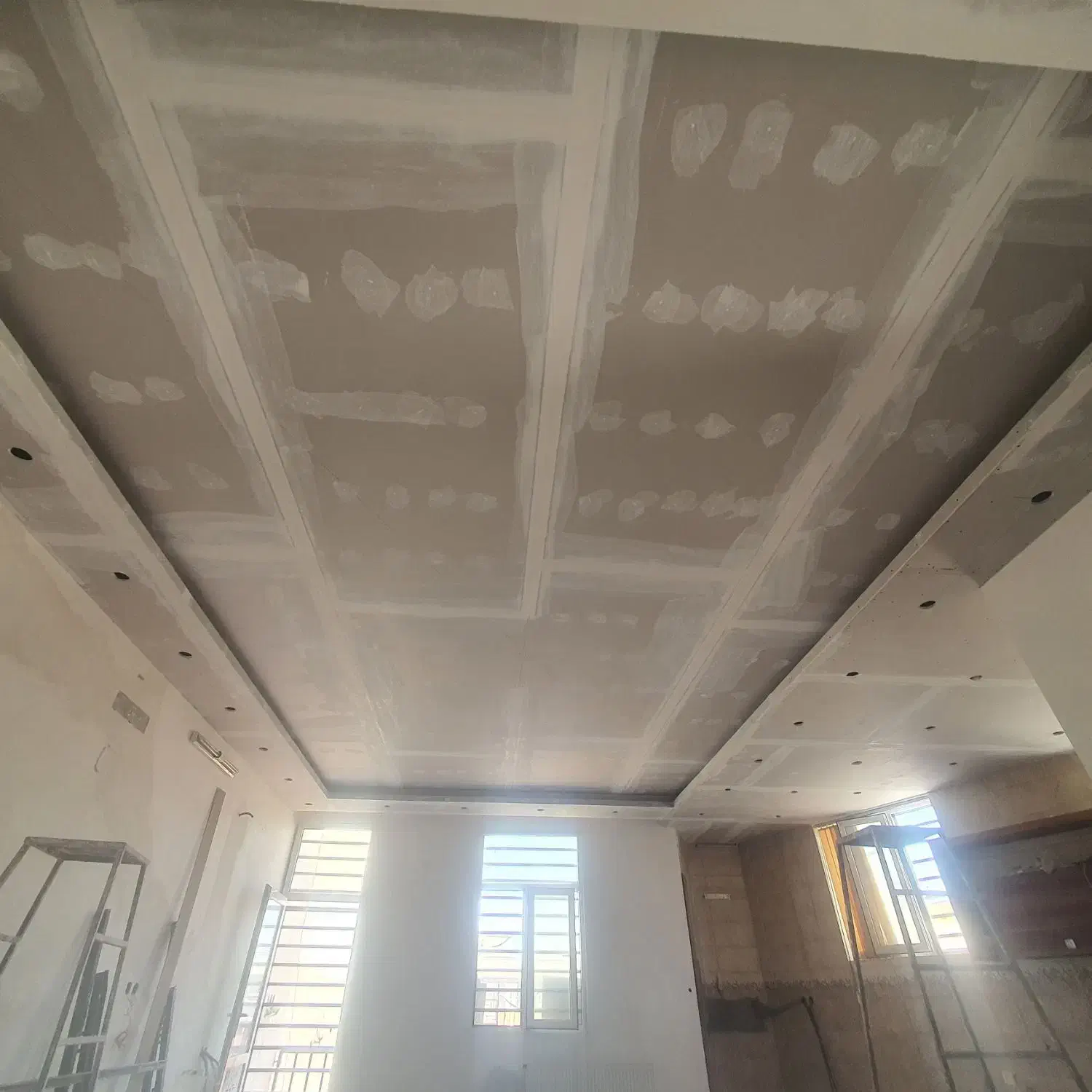 شاگرد کناف ماهر نیمه‌ماهر|استخدام معماری، عمران و ساختمانی|یزد, |دیوار