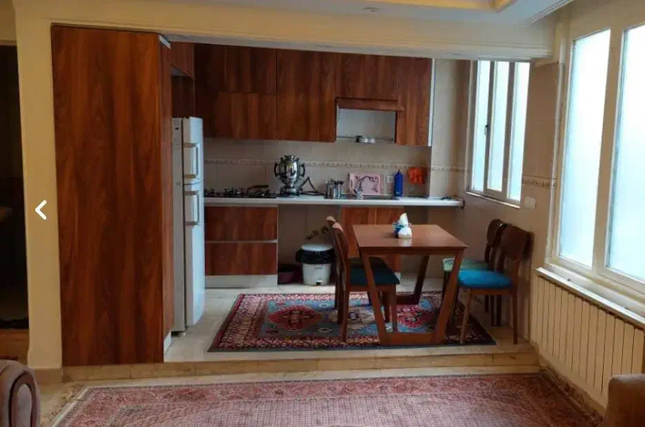 سویت دوخوابه قلب شهر|اجارهٔ کوتاه‌مدت آپارتمان و سوئیت|رشت, منظریه|دیوار