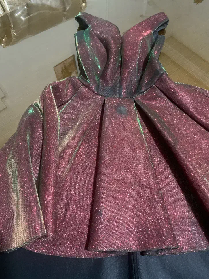 لباس|لباس|پارس‌آباد, |دیوار