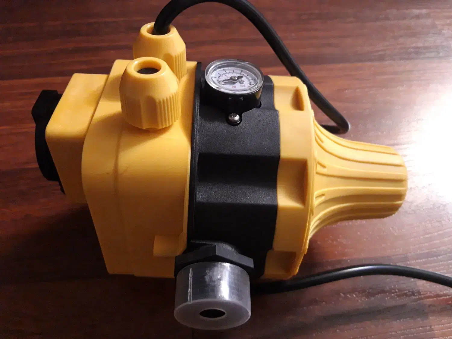 پمپ اتومات آب نو مدل PC-19A (کاملا سالم و تمیز)|سایر لوازم برقی|اسلام‌شهر, شهرک مهدیه|دیوار