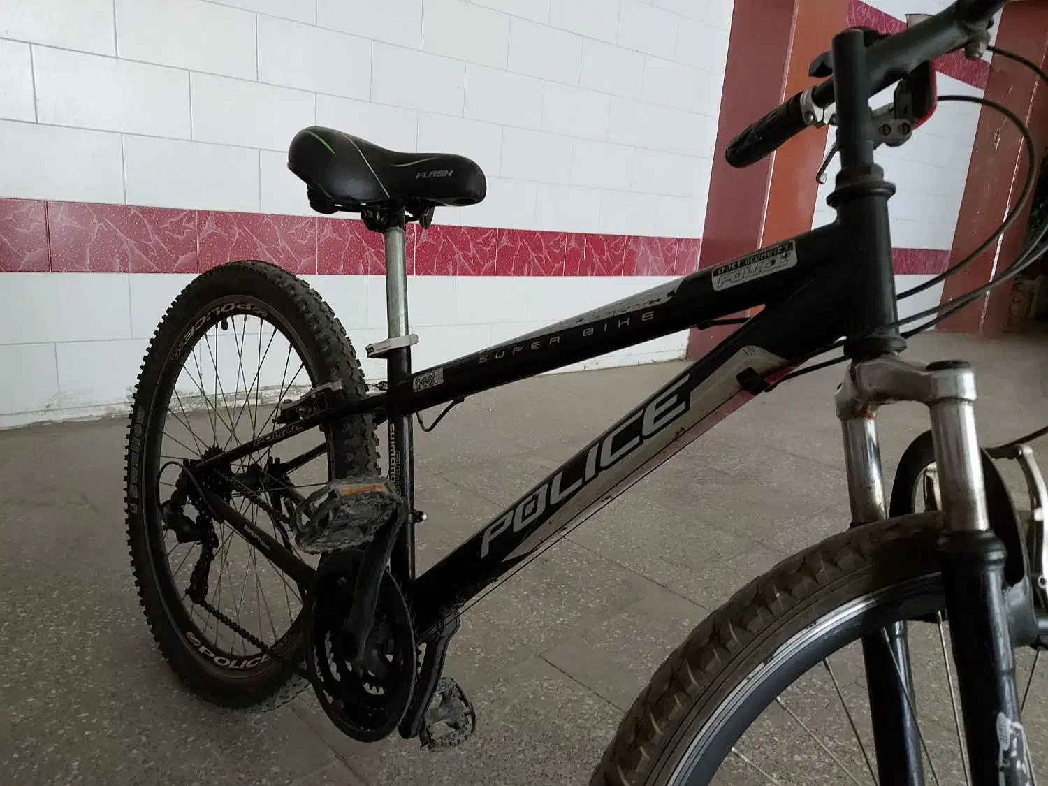 دوچرخه ۲۶ پلیس کاملا سالم(معاوضه)|دوچرخه، اسکیت، اسکوتر|اصفهان, فرهنگیان|دیوار