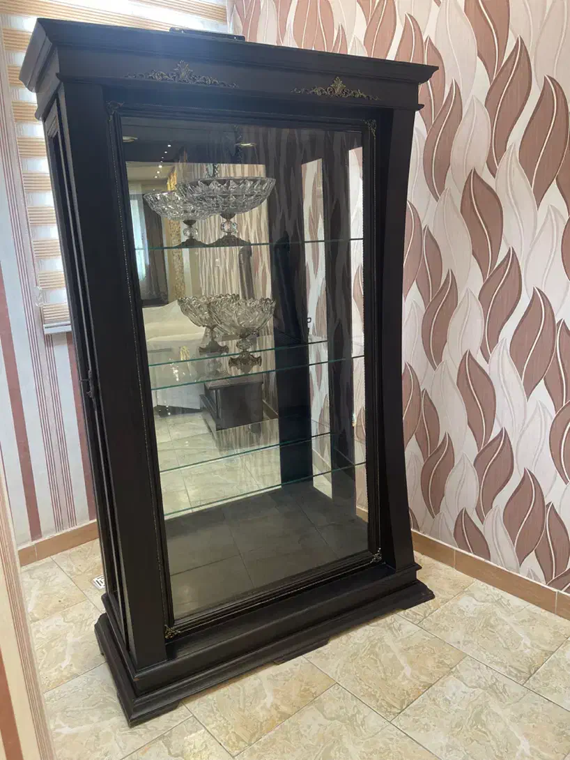 بوفه درحد نو قیمت توافقی|بوفه، ویترین، کنسول|ارومیه, |دیوار