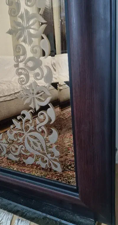 آینه بزرگ تراش خورده دودی|آینه|تهران, سید خندان (جلفا)|دیوار